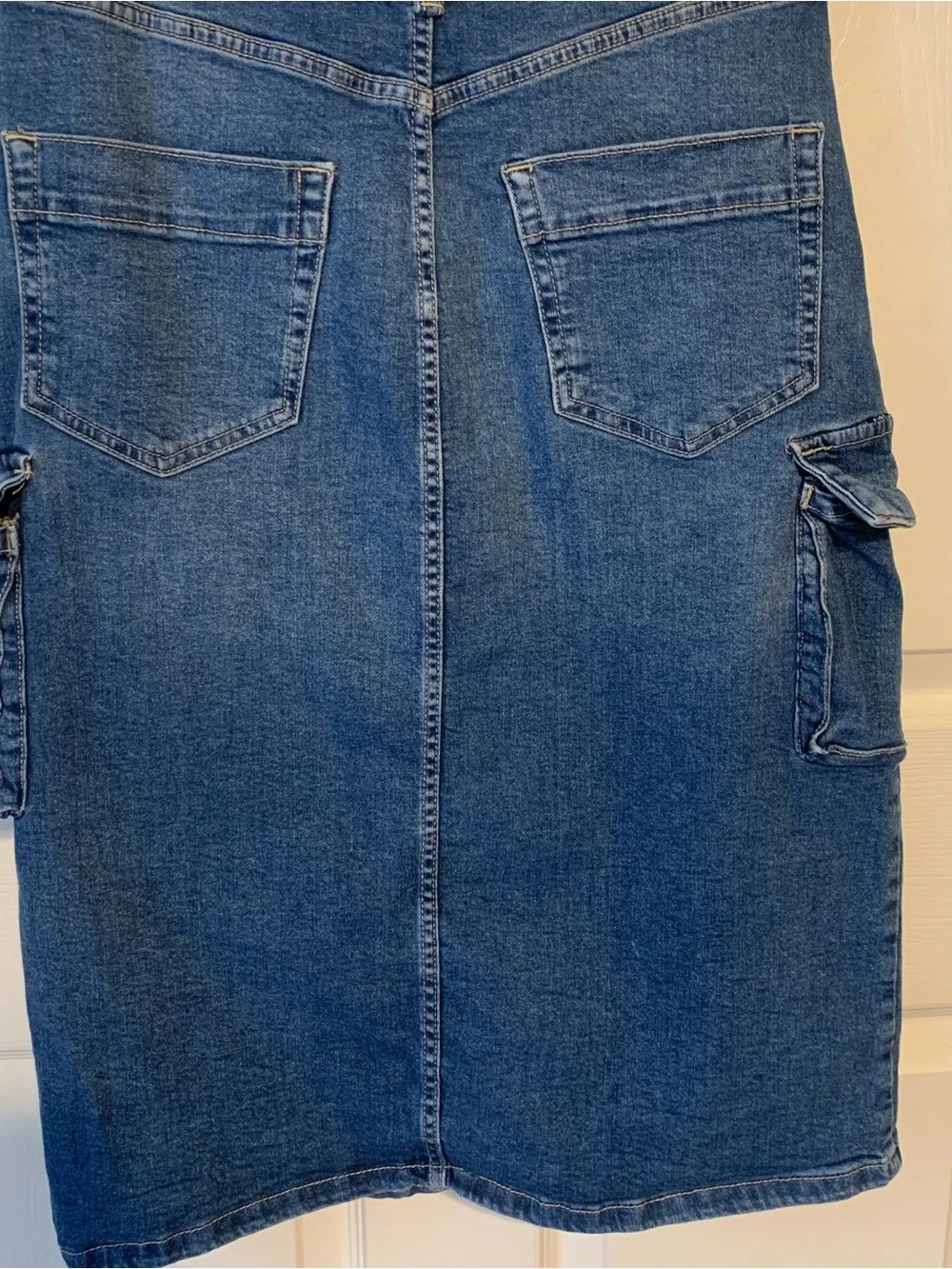 DKNY Mid-Blue Slim Cargo Denim Skirt